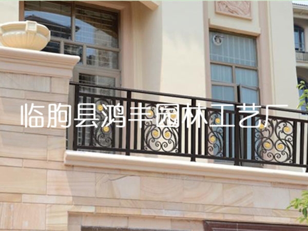 鋁藝陽臺護欄褪色掉漆怎么辦？